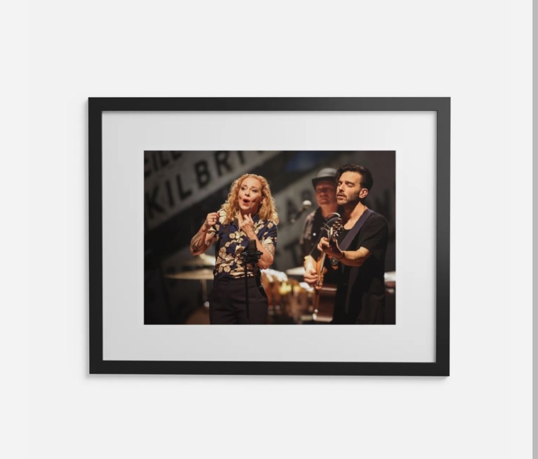 Anneke van Giersbergen