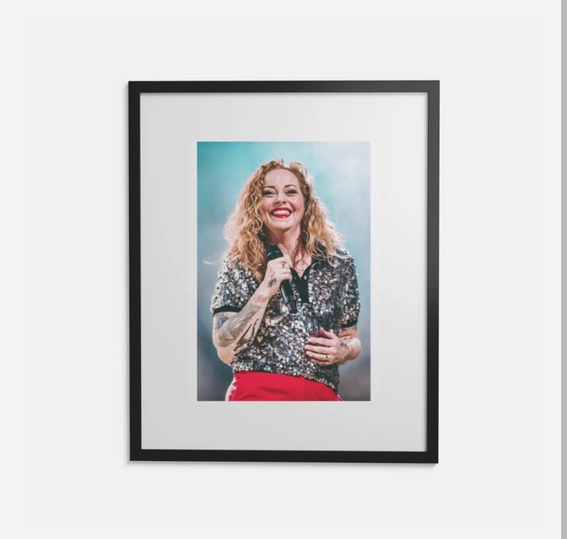 Anneke van Giersbergen