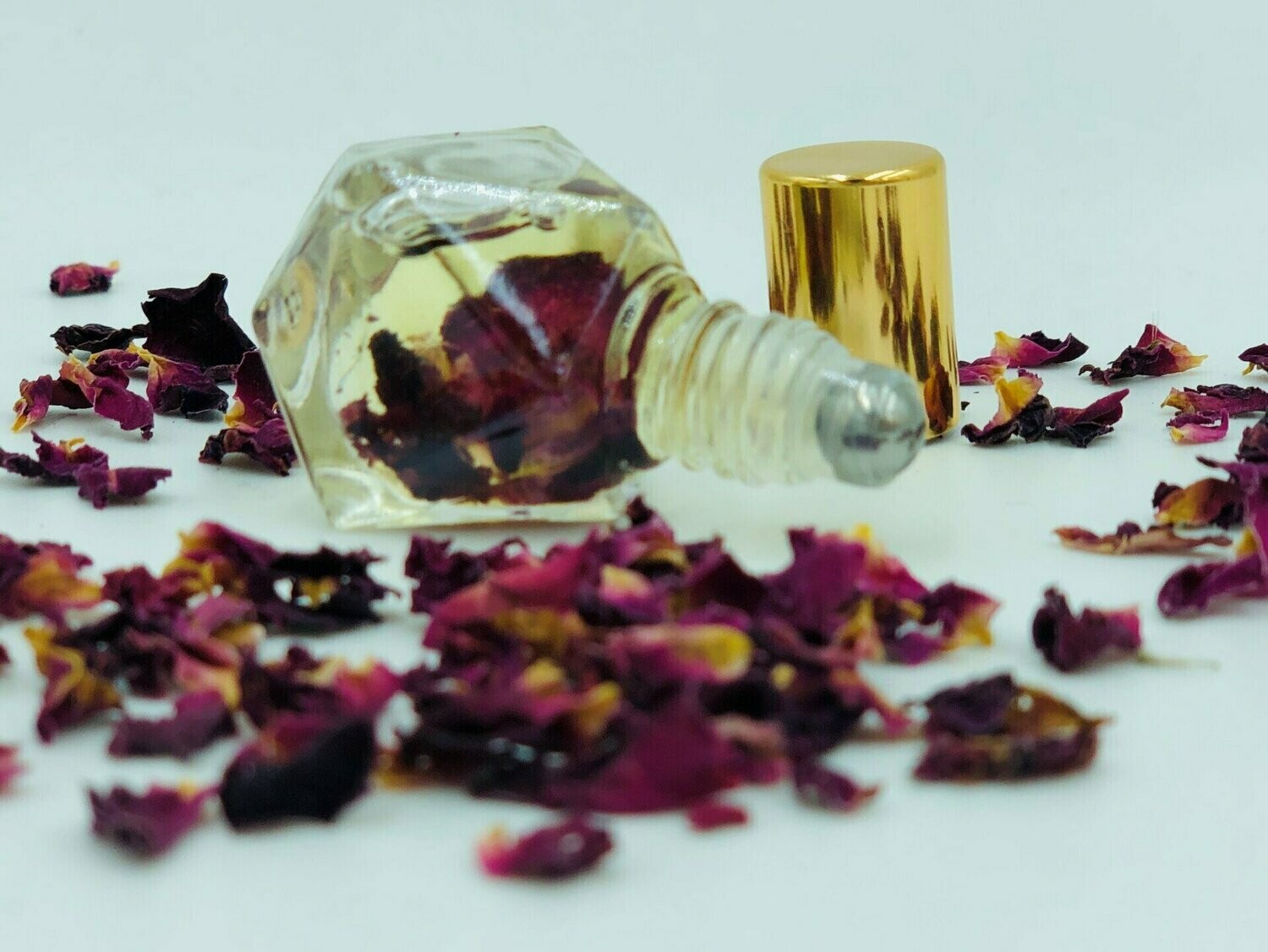 Rose Petal - Girls Perfume Roller - 8ml