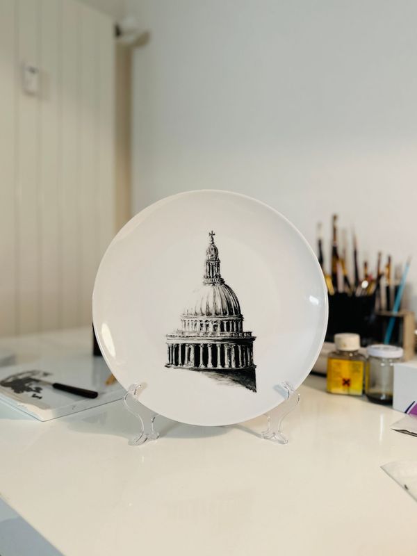​SAINT-PAUL. Teller 27 cm ø. CUPULAS COLLECTION. Handbemalt