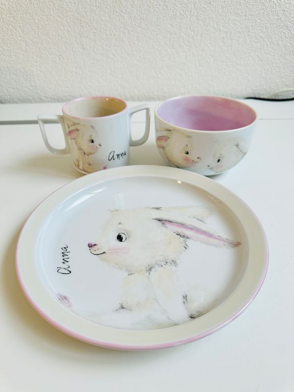 Jeu de bébé LITTLE RABBIT. Painte à la main