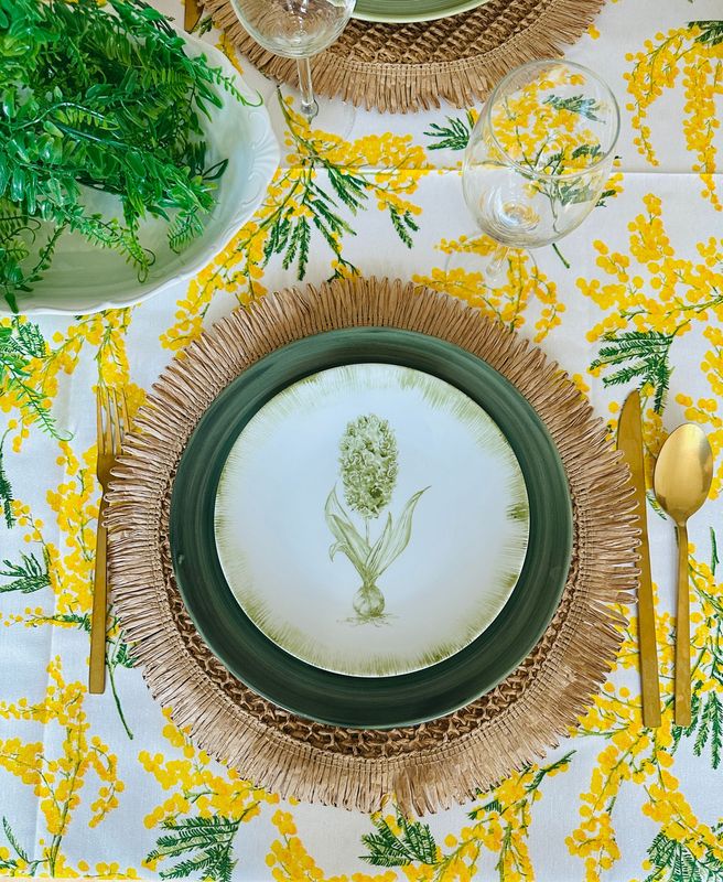 ​Flacher Teller 27 cm ø. FLORAL COLLECTION. Handbemalt