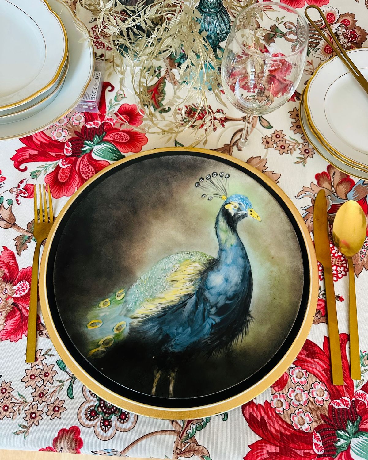 ROYAL TURKEY Assiette plate 27cmø. ROYAL BIRD COLLECTION. Peinte à la main