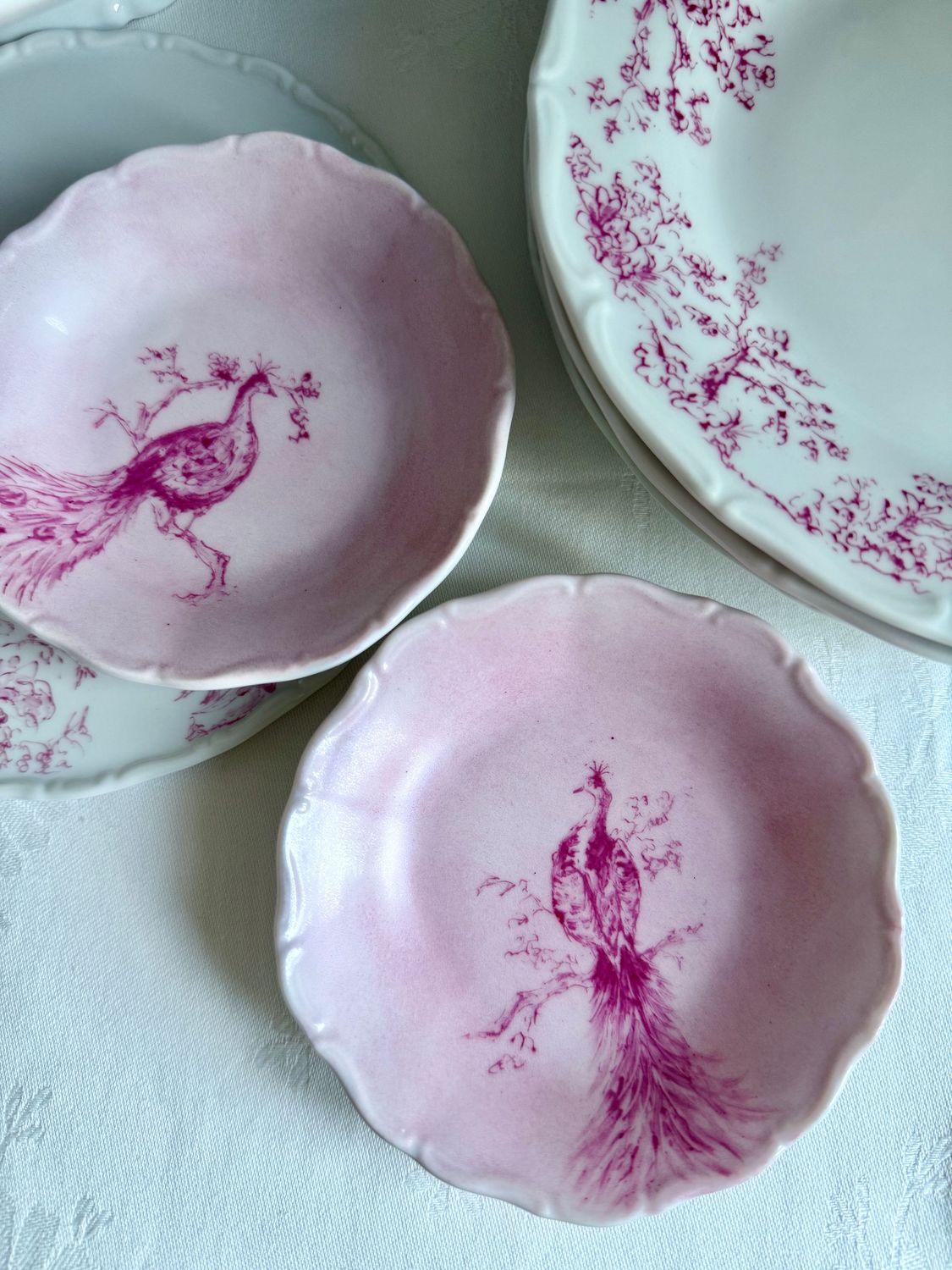 Petit Assiette 11 cm ø. JADORE COLLECTION.Peinte à la main