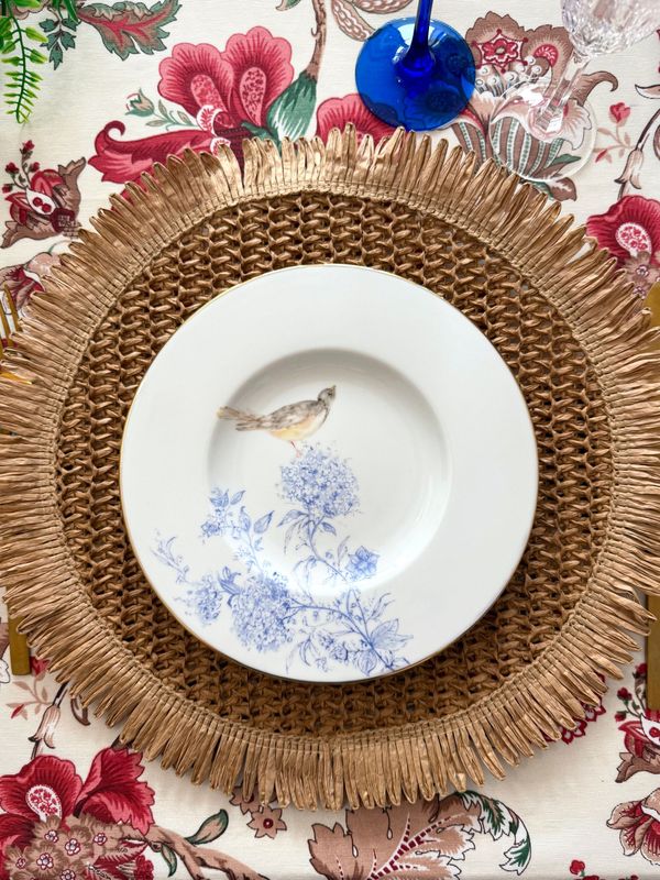 Assiette à salade/dessert 21cm ø. COLLECTION AZURA. Peint à la main.