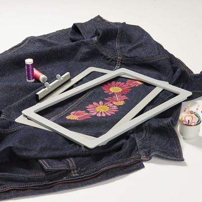 Medium Magnetic Embroidery Hoop