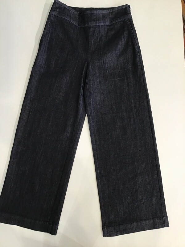 Wide crop denim pant