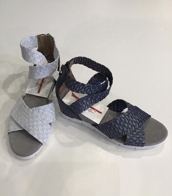 Woven elastic zip back sandal