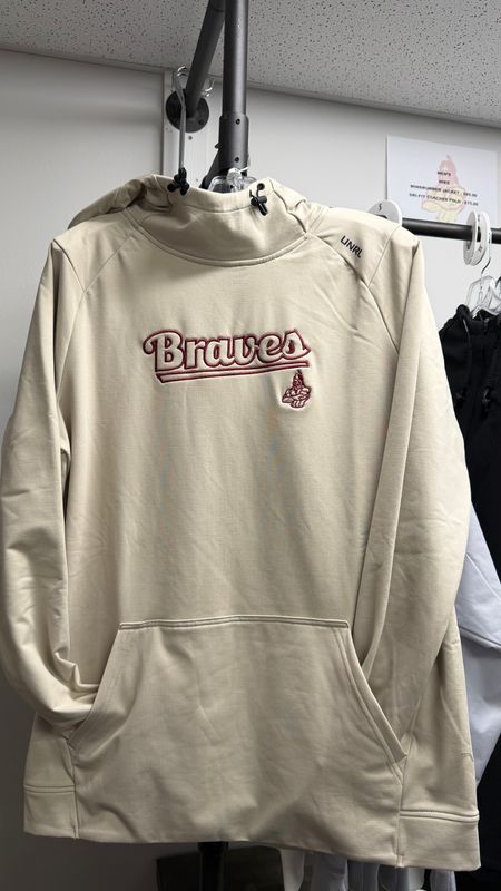 UNRL MEN'S CROSSOVER HOODIE