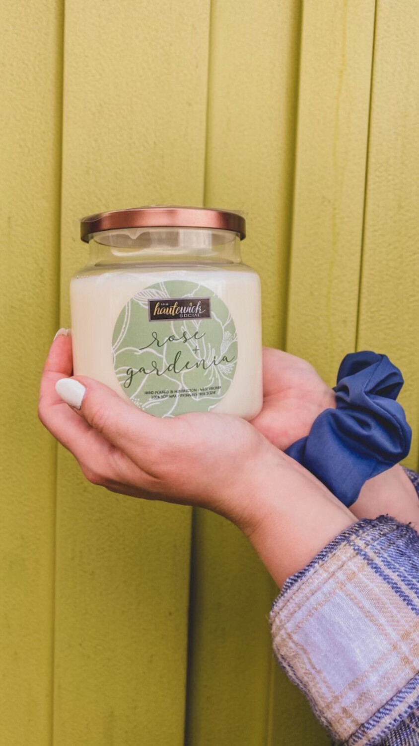 Rose & Gardenia 16oz Candle Rose & Gardenia 16oz Candle