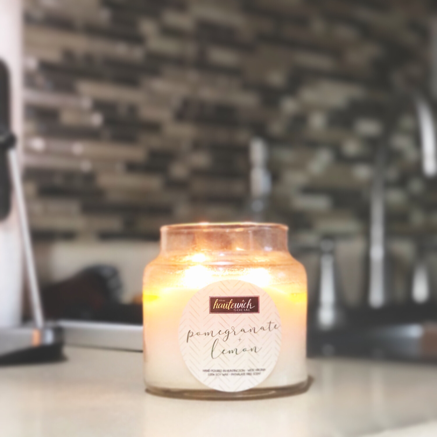 Pomegranate & Lemon 16oz Candle Pomegranate & Lemon 16oz Candle