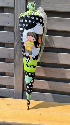 Zuckertüte "Fußball", personalisiert mit Name, 70cm, rund, incl. Bezug, Rohling, Bänder