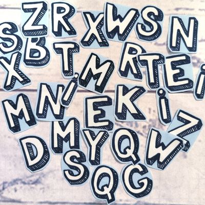 Buchstaben Applikationen 10er Set blau - zum aufbügeln und festnähen Buchstaben Applikationen 10er Set blau - zum aufbügeln und festnähen