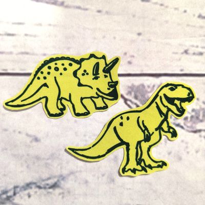 Dinosaurier Applikationen 2er Set grün - zum aufbügeln und festnähen Dinosaurier Applikationen 2er Set grün - zum aufbügeln und festnähen