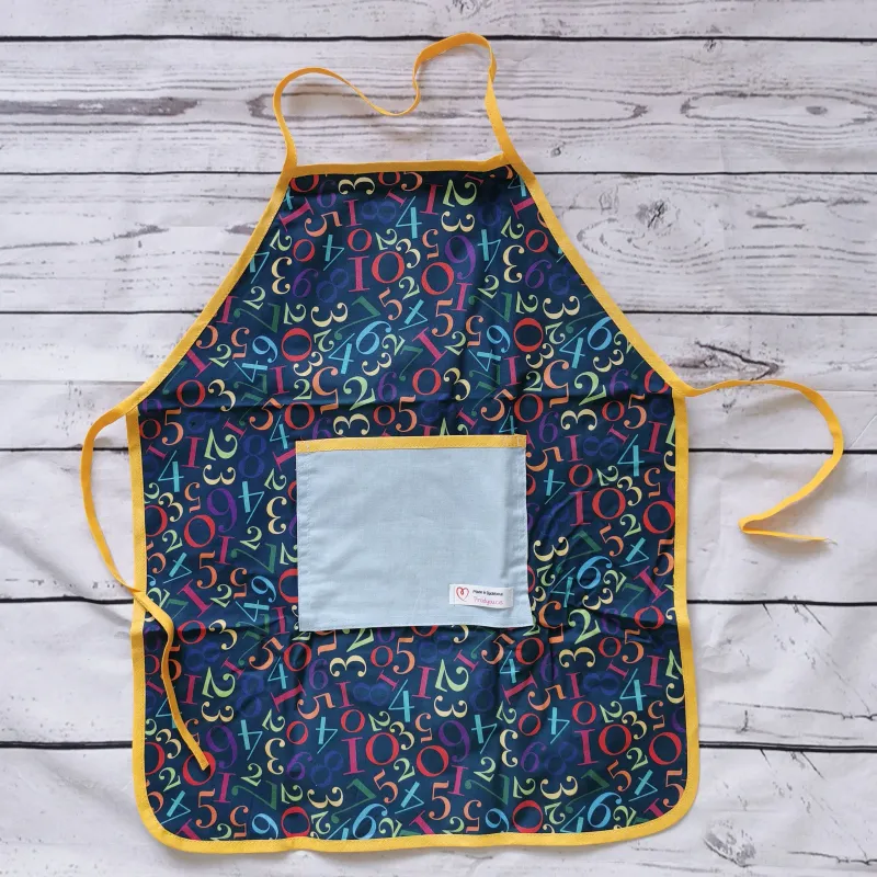 Kinderschürze mit Zahlen - 55 cm lang - Personalisierung möglich