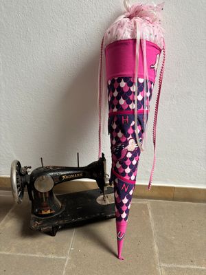 Zuckertüte "Meerjungfrau 1" mit Glitzertüll und Wimpelkette, 70cm rund, incl. Bezug, Rohling, Bänder - personalisierterbar