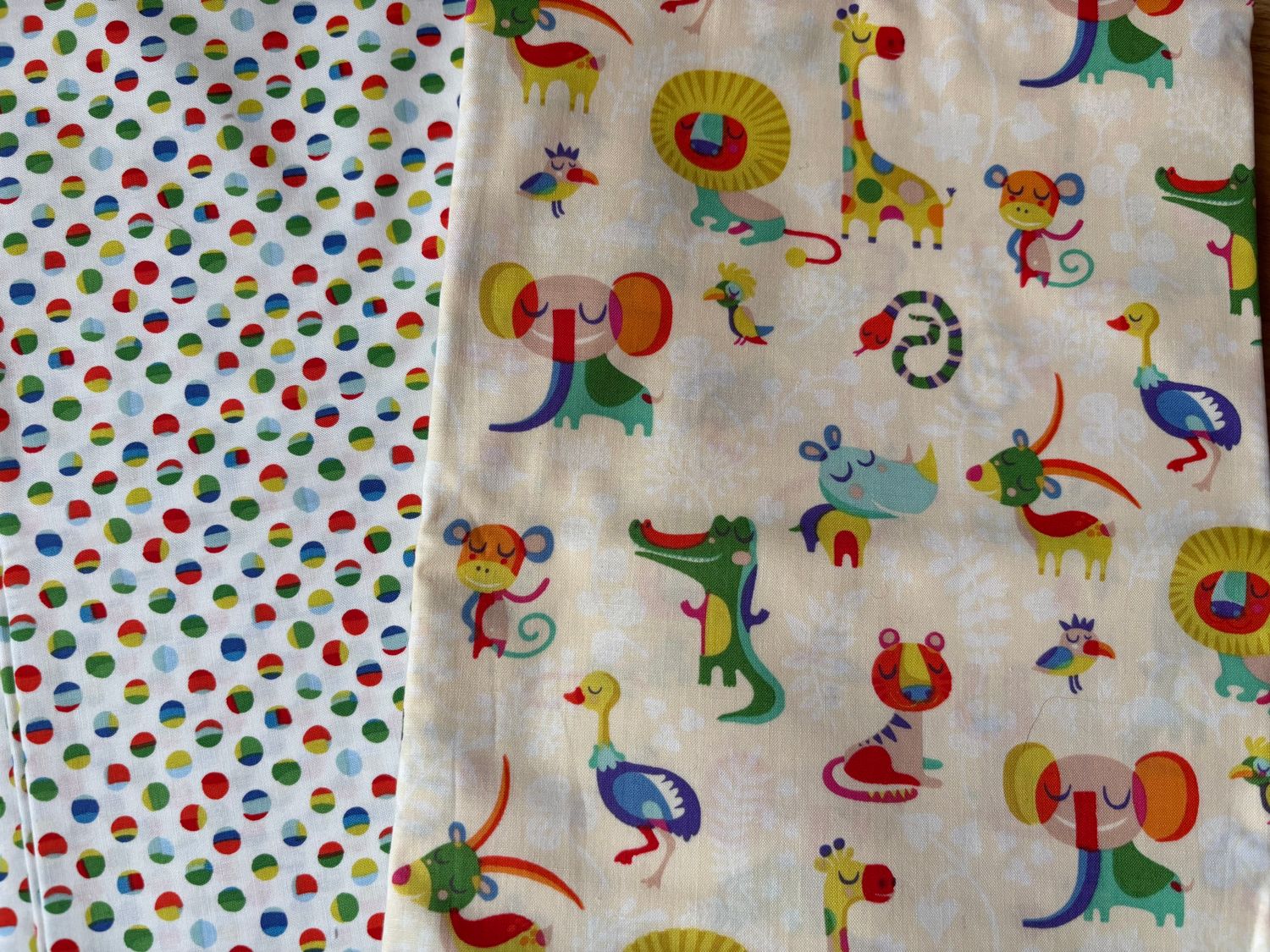 2m Patchwork Stoff Baumwoll Webware  2 passende Designs je  1m