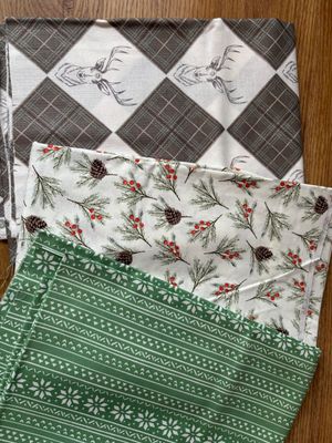 3m Patchwork Stoff Baumwoll Webware Weihnachten Set 3 Stück je 1m 3m Patchwork Stoff Baumwoll Webware Weihnachten Set 3 Stück je 1m