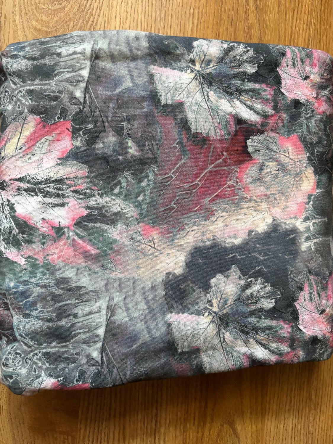 2,60m Jersey (CO + EL) Blätter rosa und grau S