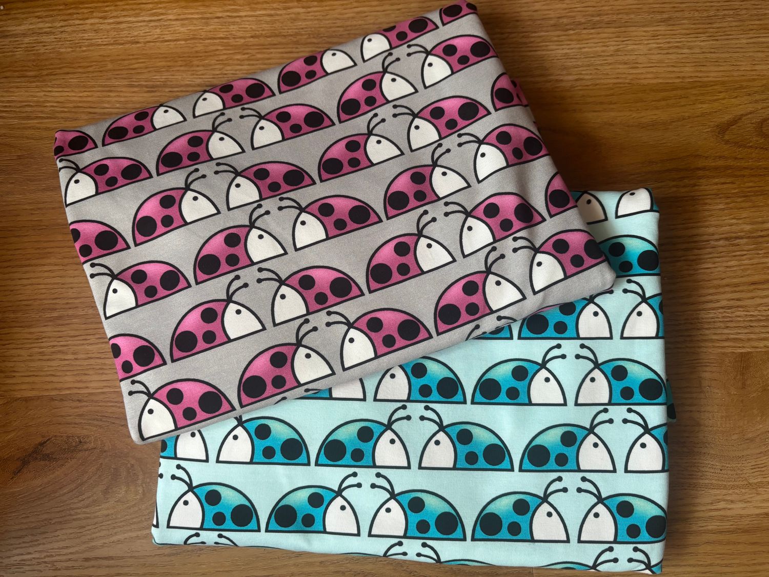 2m Jersey (CO + EL) Käfer rosa und blau Set 2 mal 1m