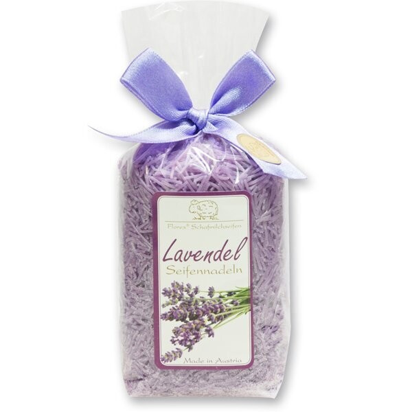 Schafmilchseife Lavendel Seifennadeln, 100 g verpackt in Cello Schafmilchseife Lavendel Seifennadeln, 100 g verpackt in Cello