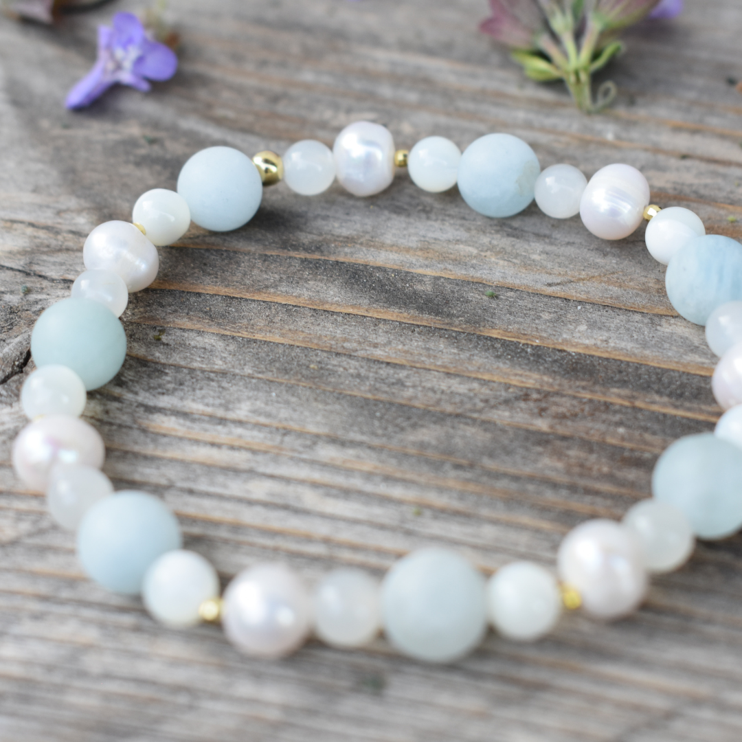 Armband mit Aquamarin, Mondstein & Süßwasserperle