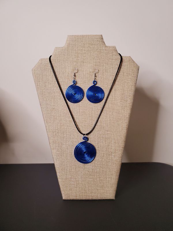 Wire Earrings &amp; Necklace Set- Blue