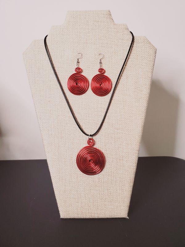 Wire Earrings &amp; Necklace Set-Red