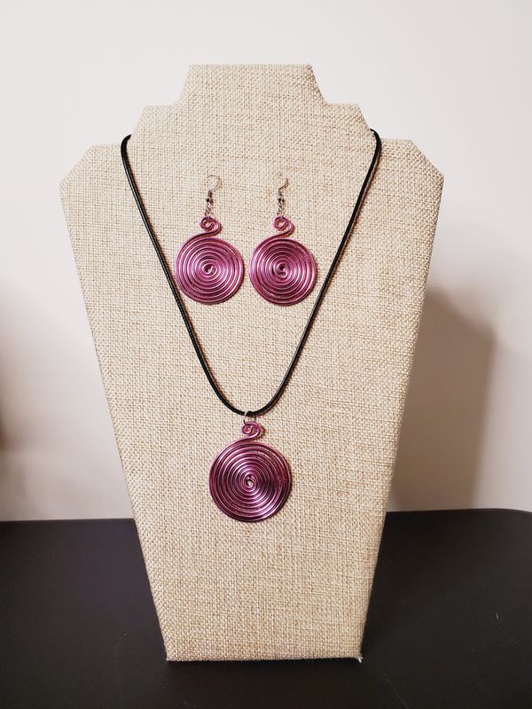 Wire Earrings &amp; Necklace Set- Pink