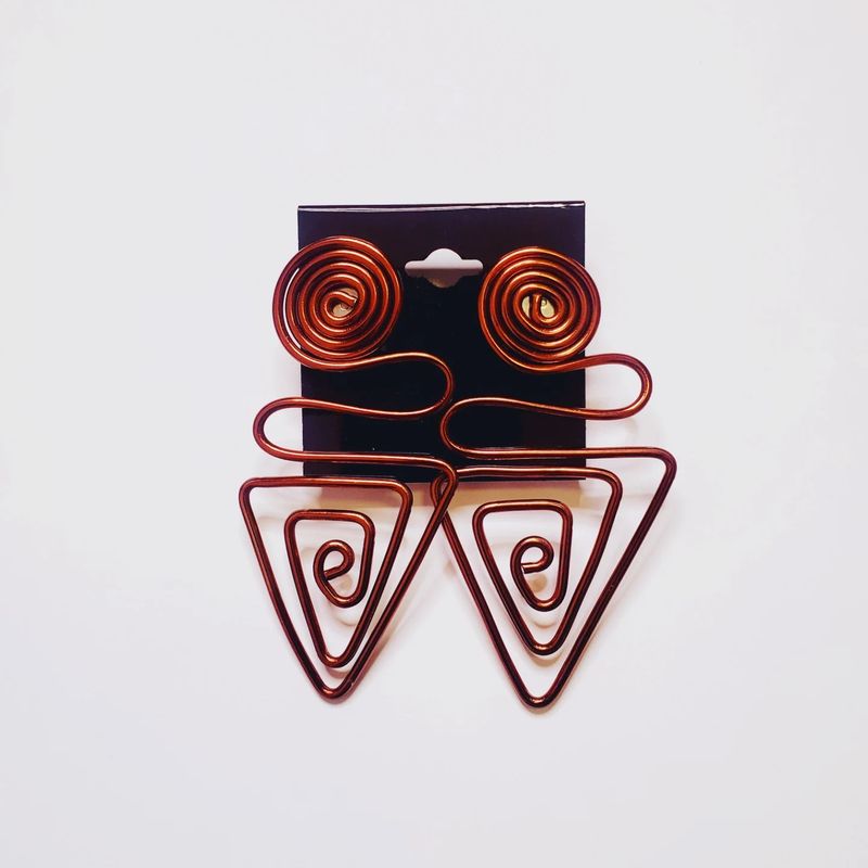 Wire Stud- Dark Brown