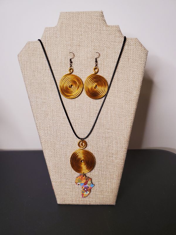 Wire Earrings &amp; Necklace Set