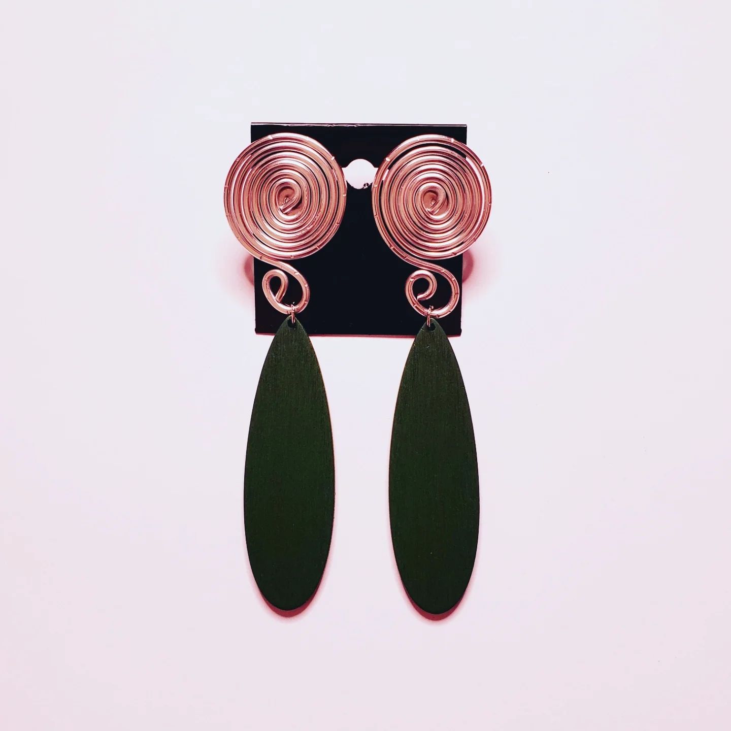 Wire &amp; Wood Stud Earrings-Green