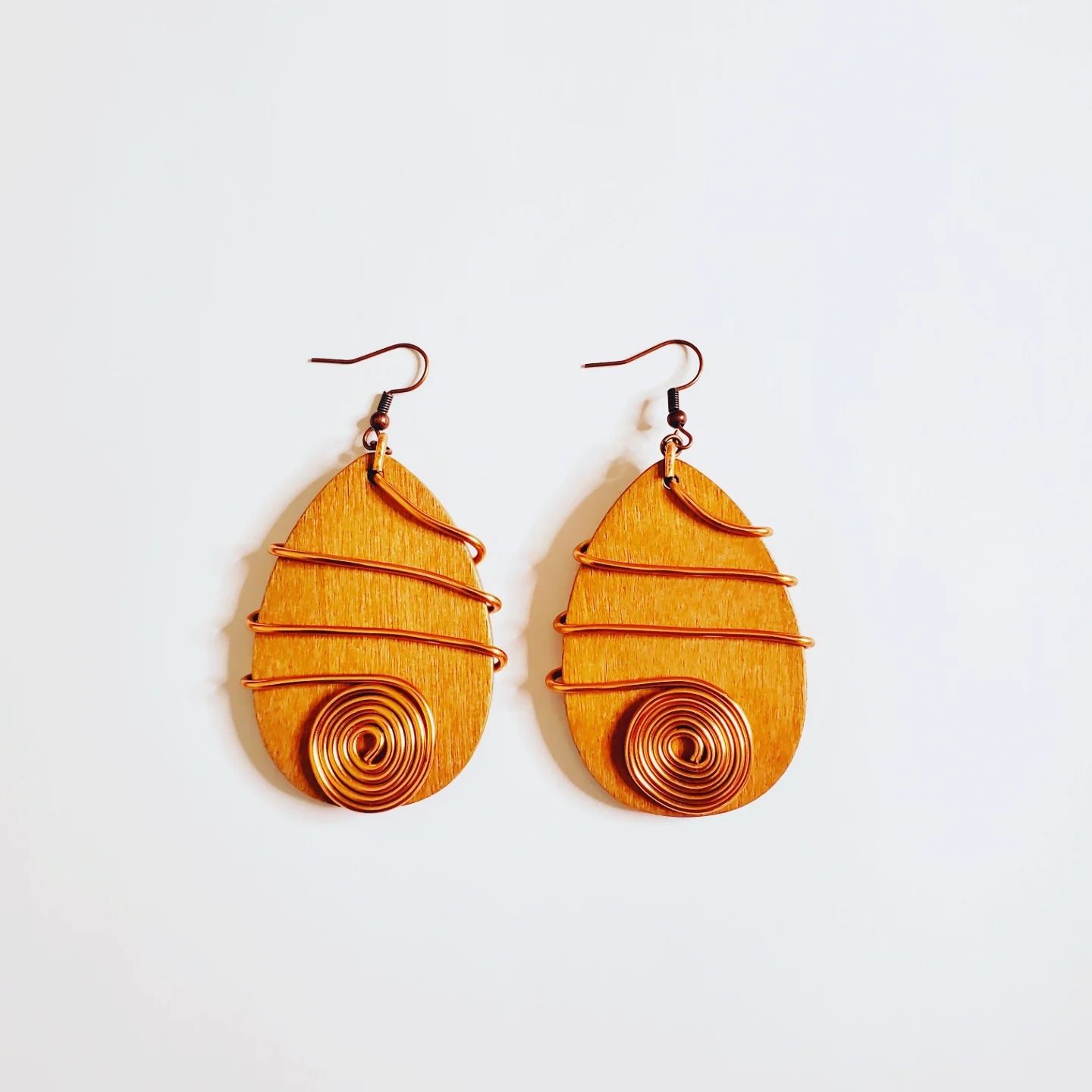 Wire &amp; Wood Earrings- Light Brown