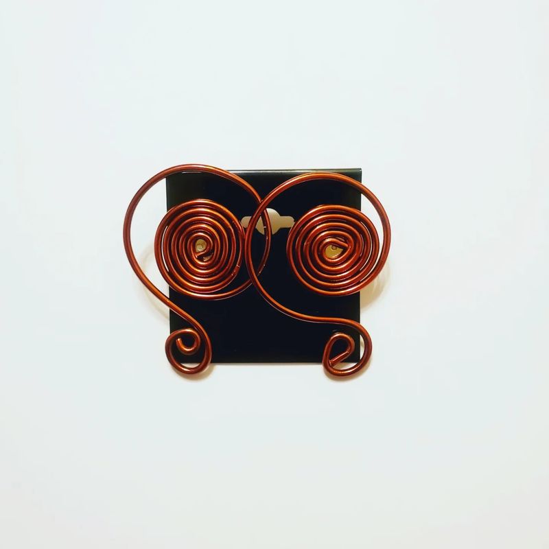 Wire Stud Earrings- Brown