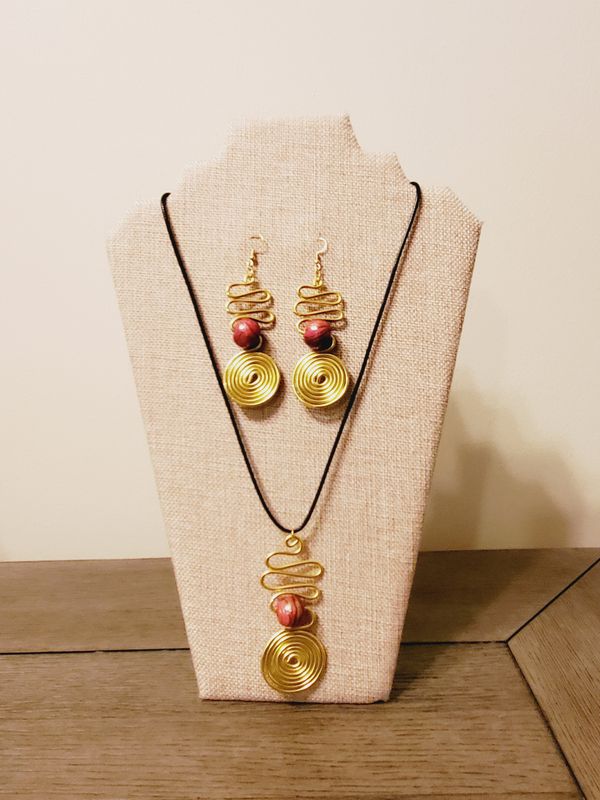 Wire Earrings &amp; Necklace Set