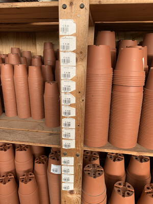 Vasi in Plastica Economici color terracotta