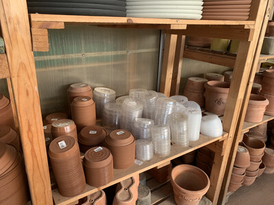 Sottovaso in Plastica Economici color terracotta
