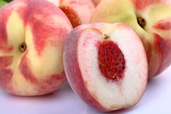 Pesco Maria Bianca (Pesca a polpa bianca), Prunus persica - In pack Pesco Maria Bianca (Pesca a polpa bianca), Prunus persica - In pack