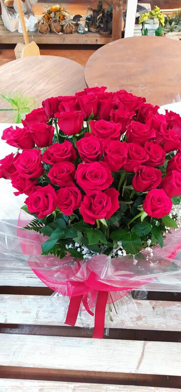 Mazzo ROSE ROSSE - 50 Rose confezionate