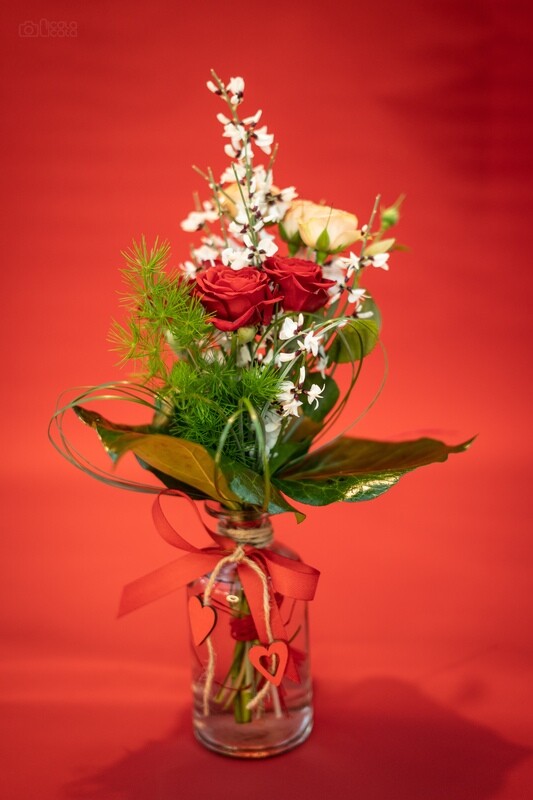 Mazzo ROSE ROSSE - 3 Rosa in vaso vetro