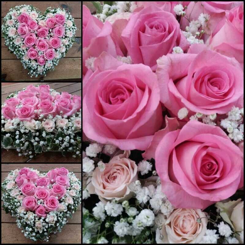 RECISO BASE CUORE di Rose e Velo da Sposa
