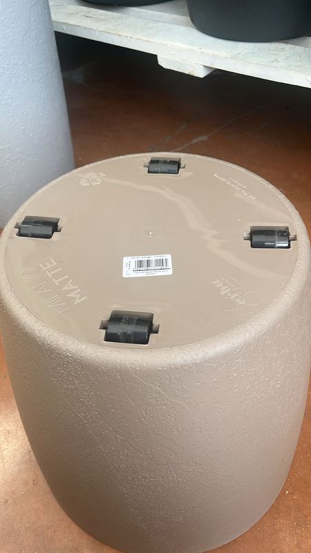 Vaso Musa Matte con ruote e griglia