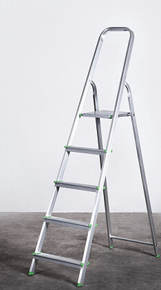 ESCALERA ALUMINIO 4 PELDAÑOS