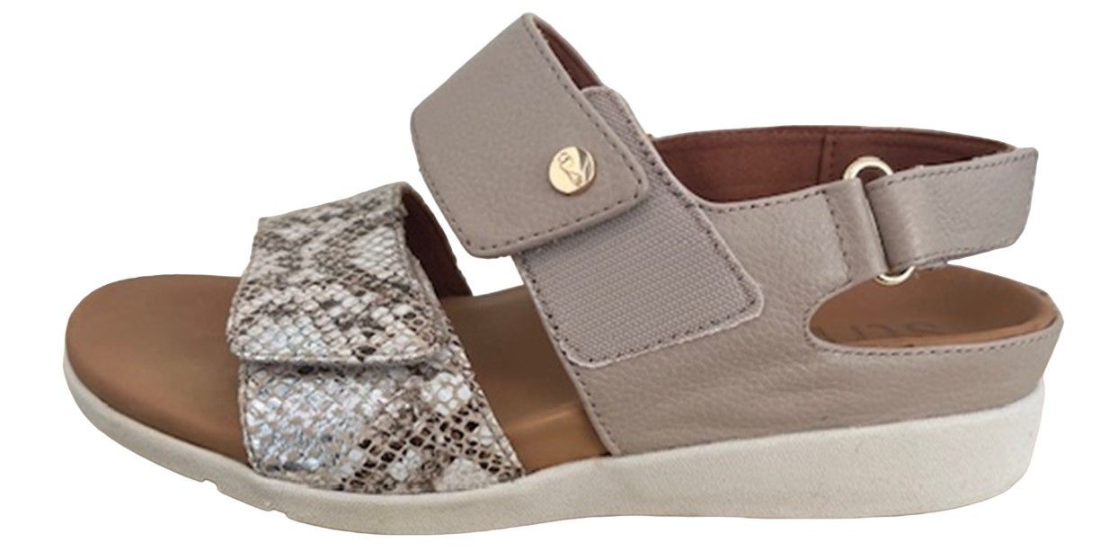 Strive Riviera  Ladies arch support mule in white 8uk