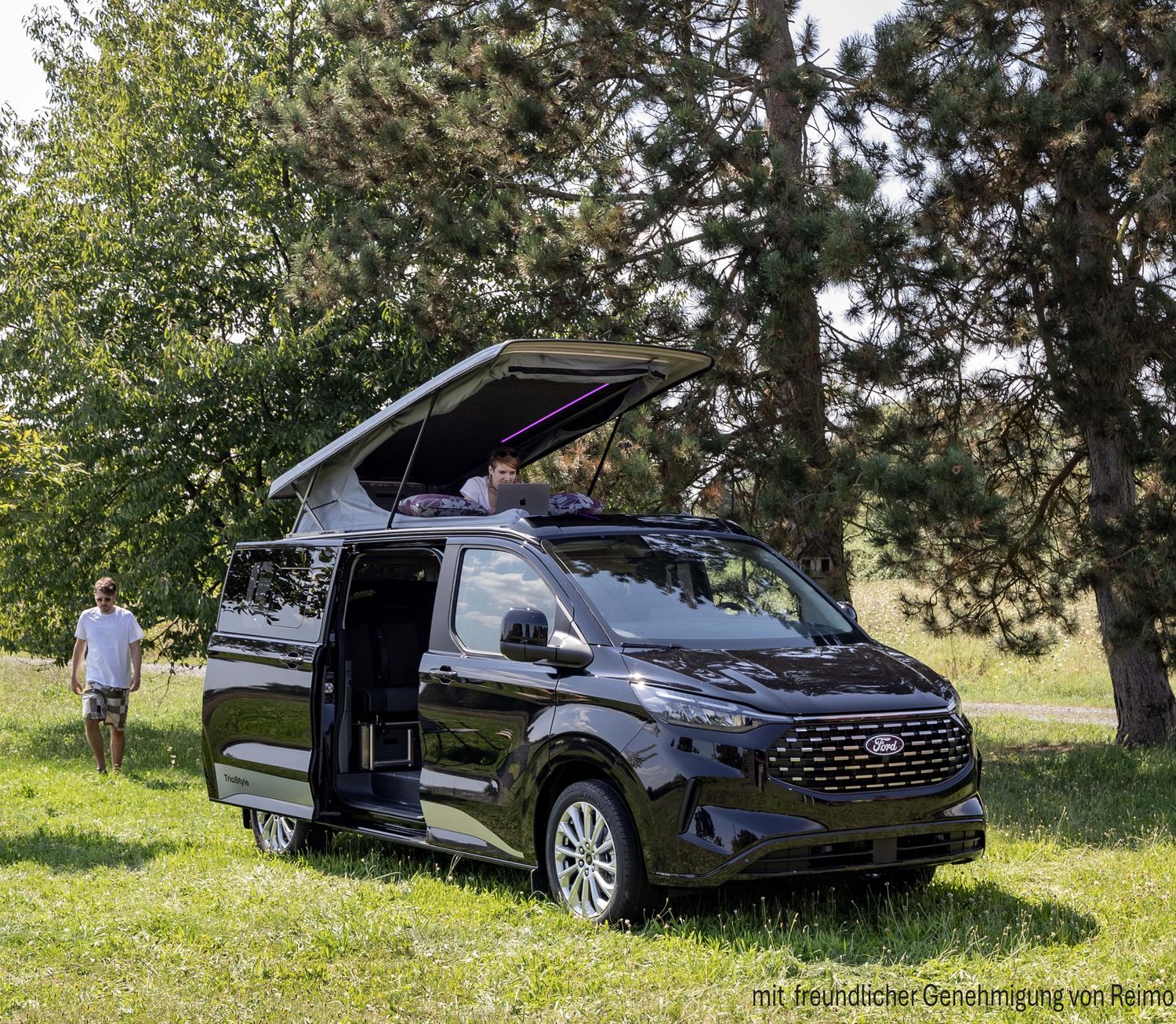 Ford Custom Gen.2 kurz Aufstelldach Reimo EasyFit inkl. Montage Ford Custom Gen.2 kurz Aufstelldach Reimo EasyFit inkl. Montage