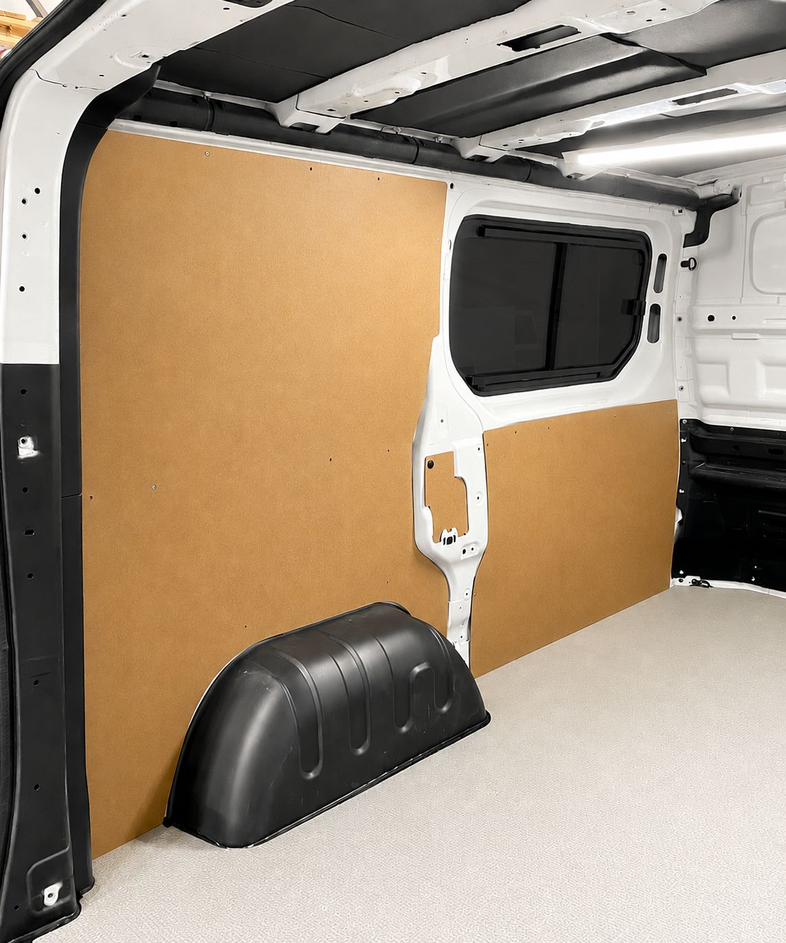 Verkleidung Laderaum Renault Trafic H1 VivaroB