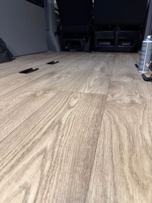 Camper Vinyl Holzoptik Eiche– super trittfest & outdoor-tauglich Camper Vinyl Holzoptik Eiche– super trittfest & outdoor-tauglich