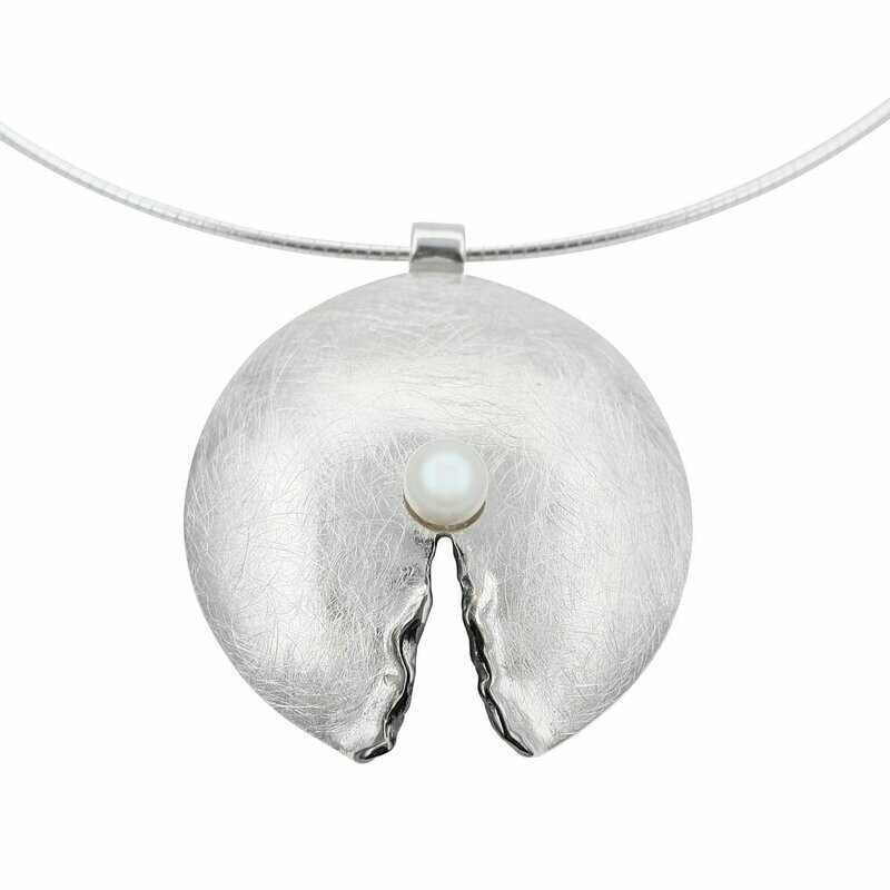 Design Anhänger in Silber 925/- mit Kette