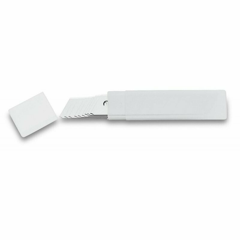 3 CLAVELES CUCHILLAS CUTTER 18 mm