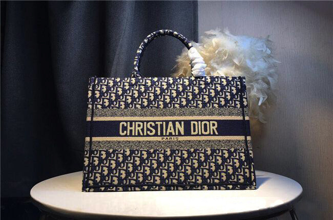 NEW Blue Dior Oblique Embroidered Dior Book Tote 2020 - Original - High-Quality